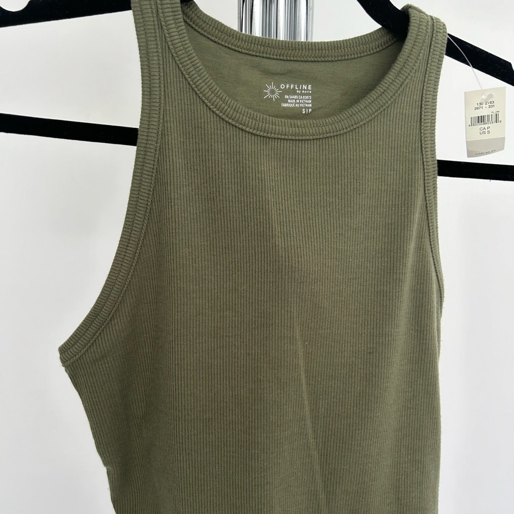 NWT Offline by Aerie dark green cropped tank S​​